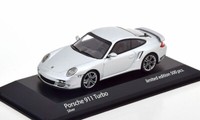 Porsche 911 997 Ii Turbo Coupe 2009 Silber Minichamps 943069016 1:43 2