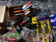 Mixed Lot Trains Track Bulbs Trees Etc Log Dump Estate Lot Find See All Photos