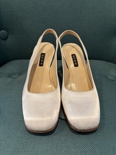 Vintage Hype Satin Shoes