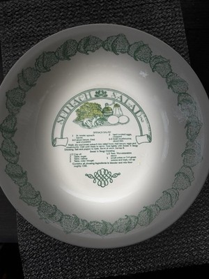 1983 Royal China USA Garden Classics 12'' Serving Bowl 3165 Spinach Salad Recipe