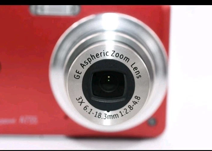GE Smart Series A735 7.0MP 3x 6.1-18.3mm f/2.8-4.8 Digital Camera - Red - Image 4 of 4