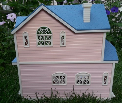 VTG 1986 MAPLE TOWN POST OFFICE W/ FURNITURE/MISC, SCOOTER & WORKING FIREPLACE! - Picture 5 of 12