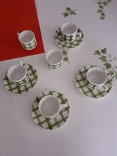 Lot tasses sous tasses carreaux verts ,anciennes 