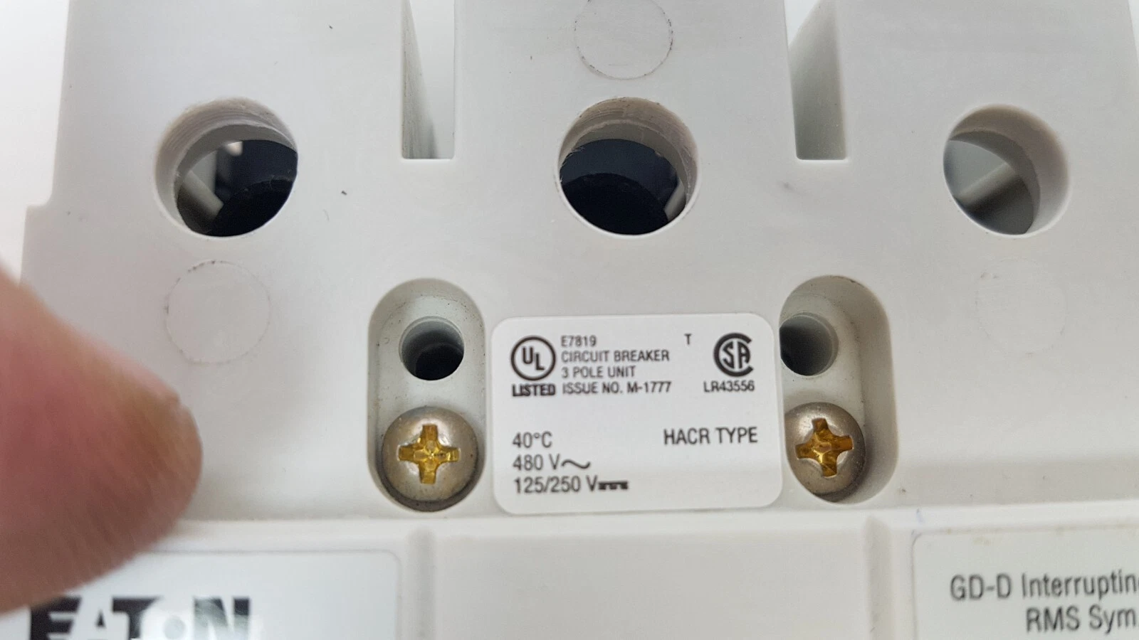 UL label E7819, 3 pole unit, 480V AC, 125/250V DC, HACR type