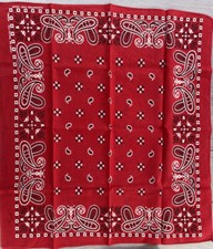 Vintage RED Bandana Paisley Fast Color Tower RN13960 Handkerchief Selvedge