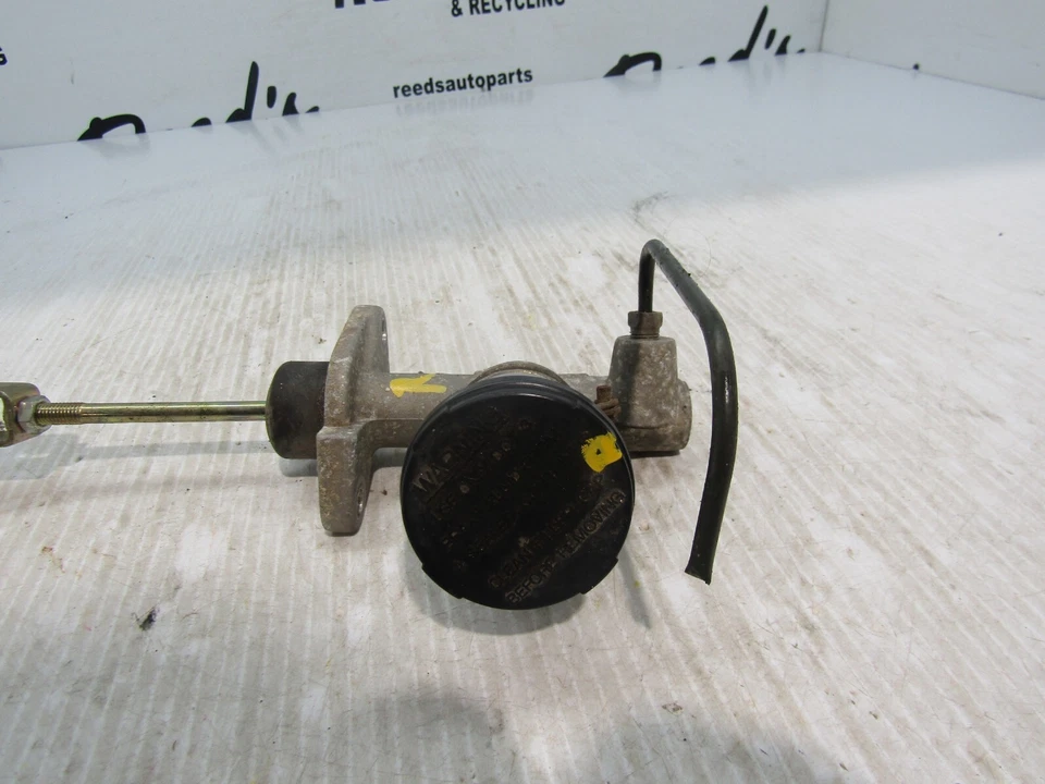 Camión Nissan D21 86-89 4x2 SRW potencia freno elevador diafragma único OEM Foto 4 de 4