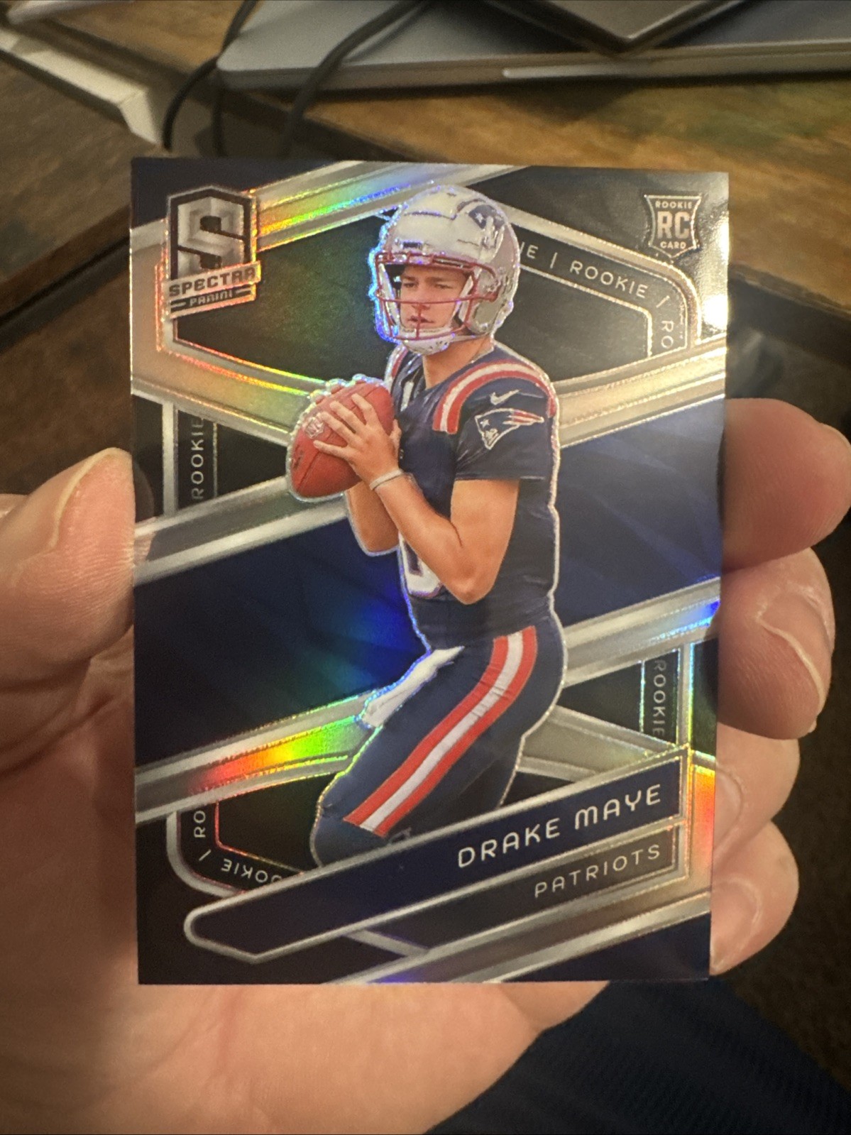 🔥2024 Panini Spectra - Rookies Drake Maye #113 Silver Prizm (RC) Patriots