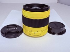 Rare Yellow Pentax Q 5-15mm F2.8-4.5 02 STANDARD ZOOM