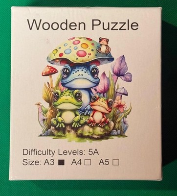 Frog Family Wooden Puzzle 180 Pieces (Unusual Shape)
