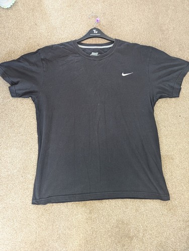 NIKE T-Shirt - Size X Large - Black - Great Condition - Men’s