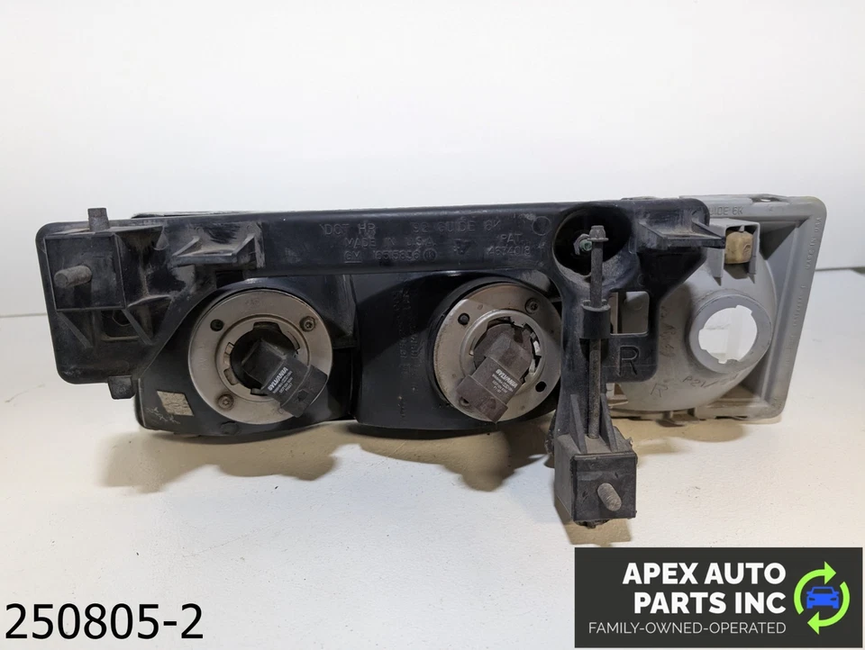 Luz de cabeza derecha OEM 1992-1997 Cadillac Seville 4,6 L PN 16515836 Foto 4 de 4