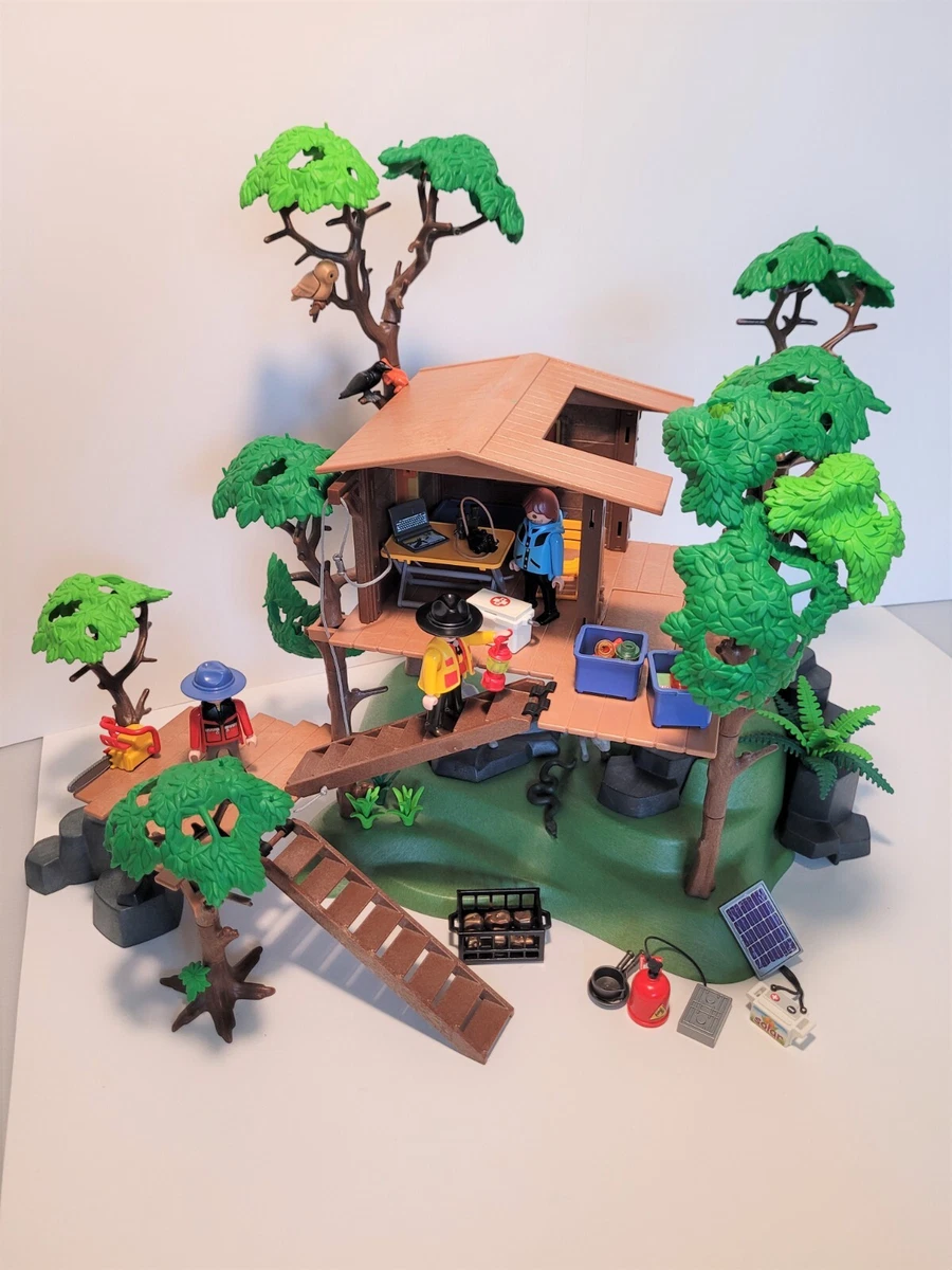 Playmobil adventure hotsell tree house