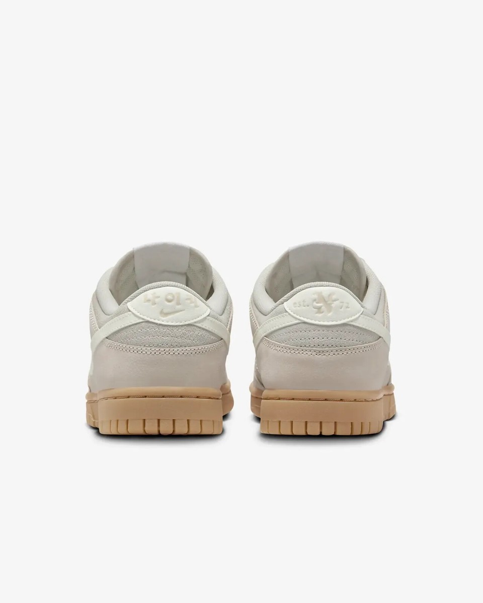Nike Women's Dunk Low SE 'Hangul Day' - Light Orewood Brown