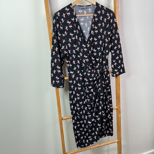 Jacqui-E Wrap Dress Womens Medium Black Dove Bird Print 3/4 Sleeve Knee Length - Picture 2 of 11