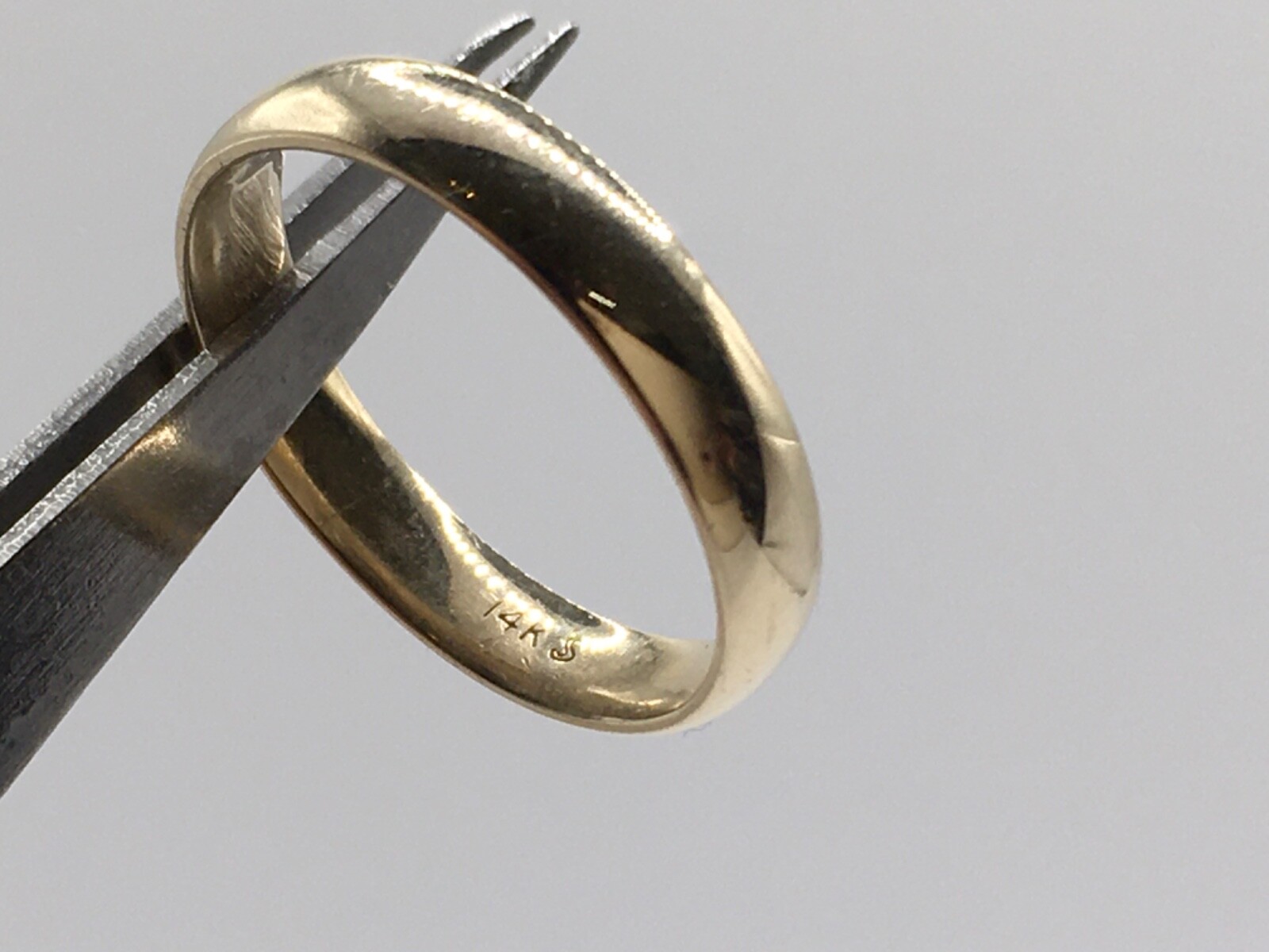 14k Yellow Gold Stackable Ring or Band Ring 3.64 … - image 7