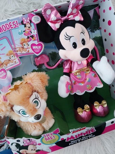 minnie walk and play puppy