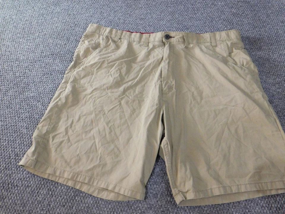 Wrangler Mens Shorts 44 beige cargo outdoors hunter utility stretch - Image 2 of 4