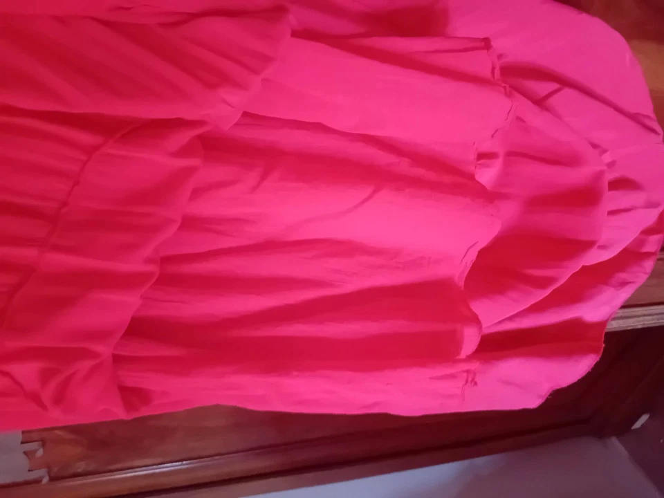Jupe neuve longue rouge T42 doublée non transparente viscose et coton fluide - Photo 3/4
