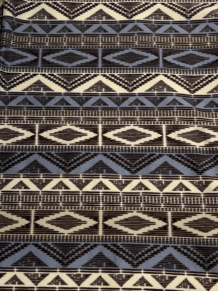 Леггинсы LuLaRoe TC2 высокие изогнутые 2 осени КОРИЧНЕВЫЕ AZTEC в полоску вестерн шеврон лаунж - Изображение 2 из 4