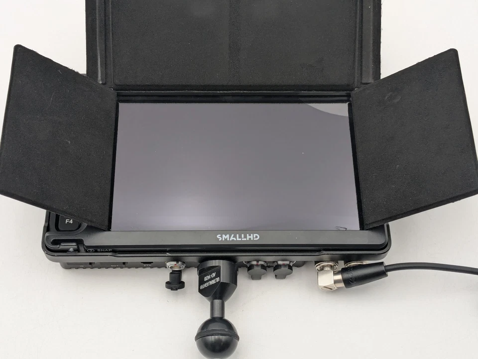 Small HD ULTRA 7 UHD 4K On-Camera Touchscreen Monitor *READ* - Image 2 of 4