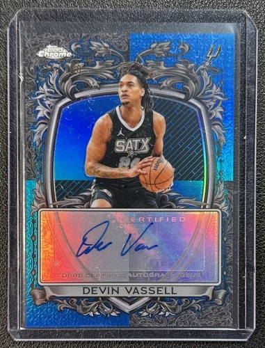 DEVIN VASSELL 2025-26 TOPPS CHROME SIGNATURE STYLE BLUE REFRACTOR AUTO 125/150