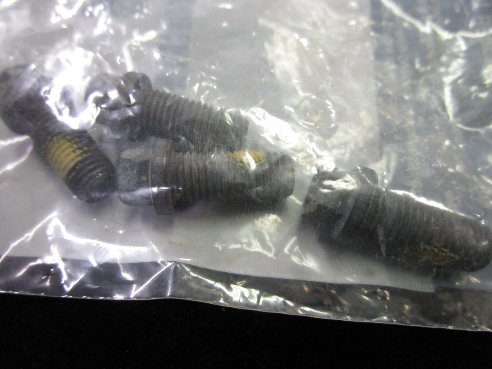 NEW OEM 19962020 Ford F series 4 drive shaft flange bolts F81Z4N272