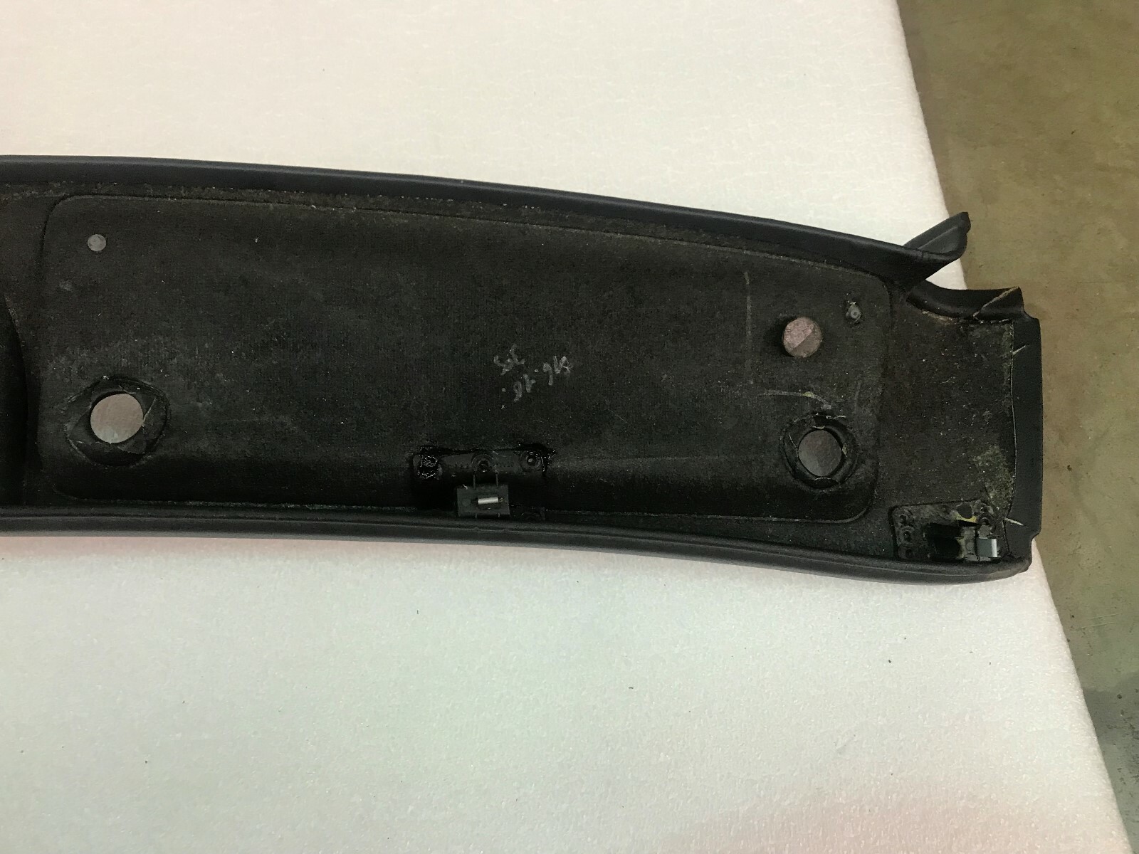 LAMBORGHINI GALLARDO WINDSHIELD CROSS MEMBER COVERING ASSEMBLY OEM 407867512A