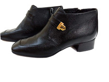 Amedeo Testoni Italian Black Pebble Leather Boots Size 4.5