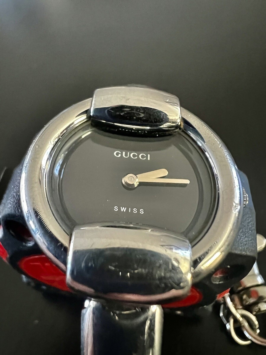 GUCCI　7200L　ヴィンテージウォッチ 不動 GUCCI 7200L ヴィンテージウォッチ 不動 ヴィンテージウォッチ