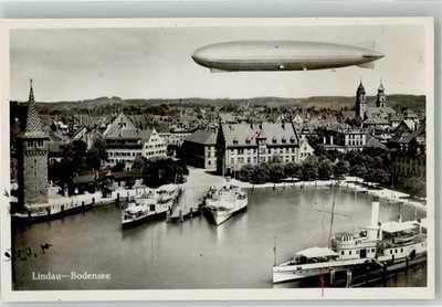 13992812 - 8990 Lindau Hafen mit Seitenraddampfern Schiffen Zeppelin