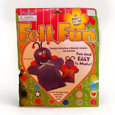 Darice Felt Fun Kids Craft Kit for Making Felt Puppet
