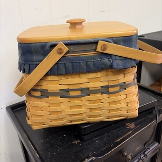 Longaberger Collectors Club Harbor Basket With Liner And Protector