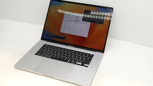 Apple MacBook Pro A2141 16 Core i9 16GB 1TB Silver 2019