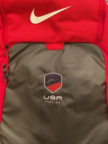 New Nike Red And Black Team USA Fencing Backpack - Picture 6 of 7