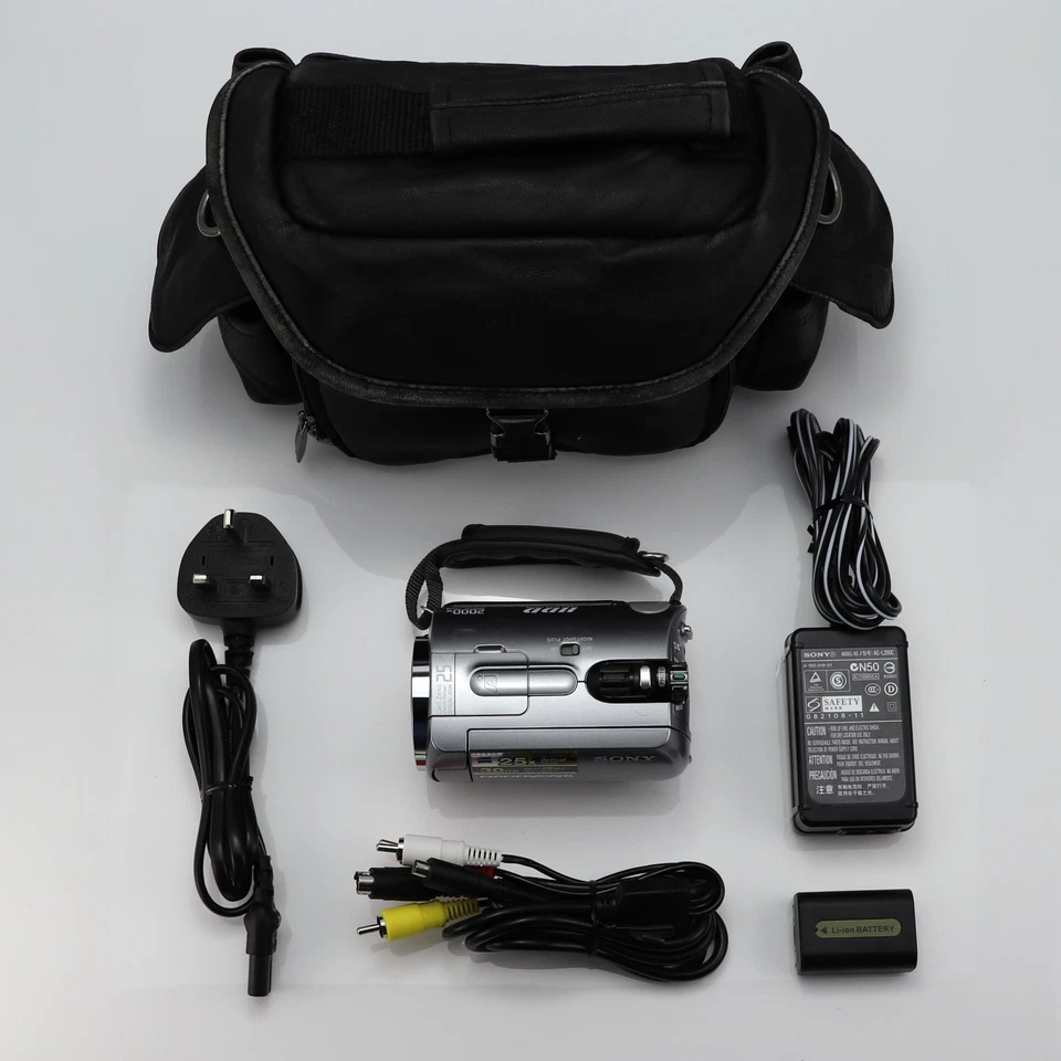 SONY HANDYCAM DCR-SR52E CAMCORDER 30GB HARD DISC DRIVE HDD VIDEO CAMERA - Image 3 of 4