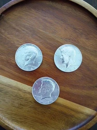 1967,1967,1968 Kennedy Half Dollars 40% Silver Lot Of 3