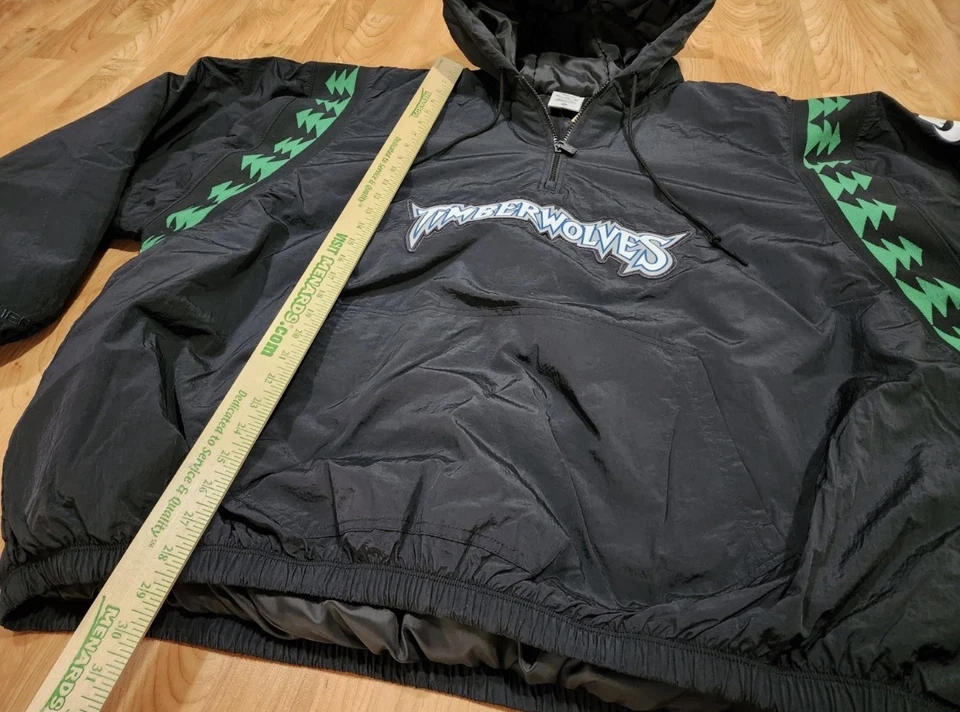Hombres Nike MINNESOTA TIMBERWOLVES Pullover Chaqueta TALLA XXL Pullover 1/4 Cremallera Nuevo con Etiquetas  Foto 2 de 4