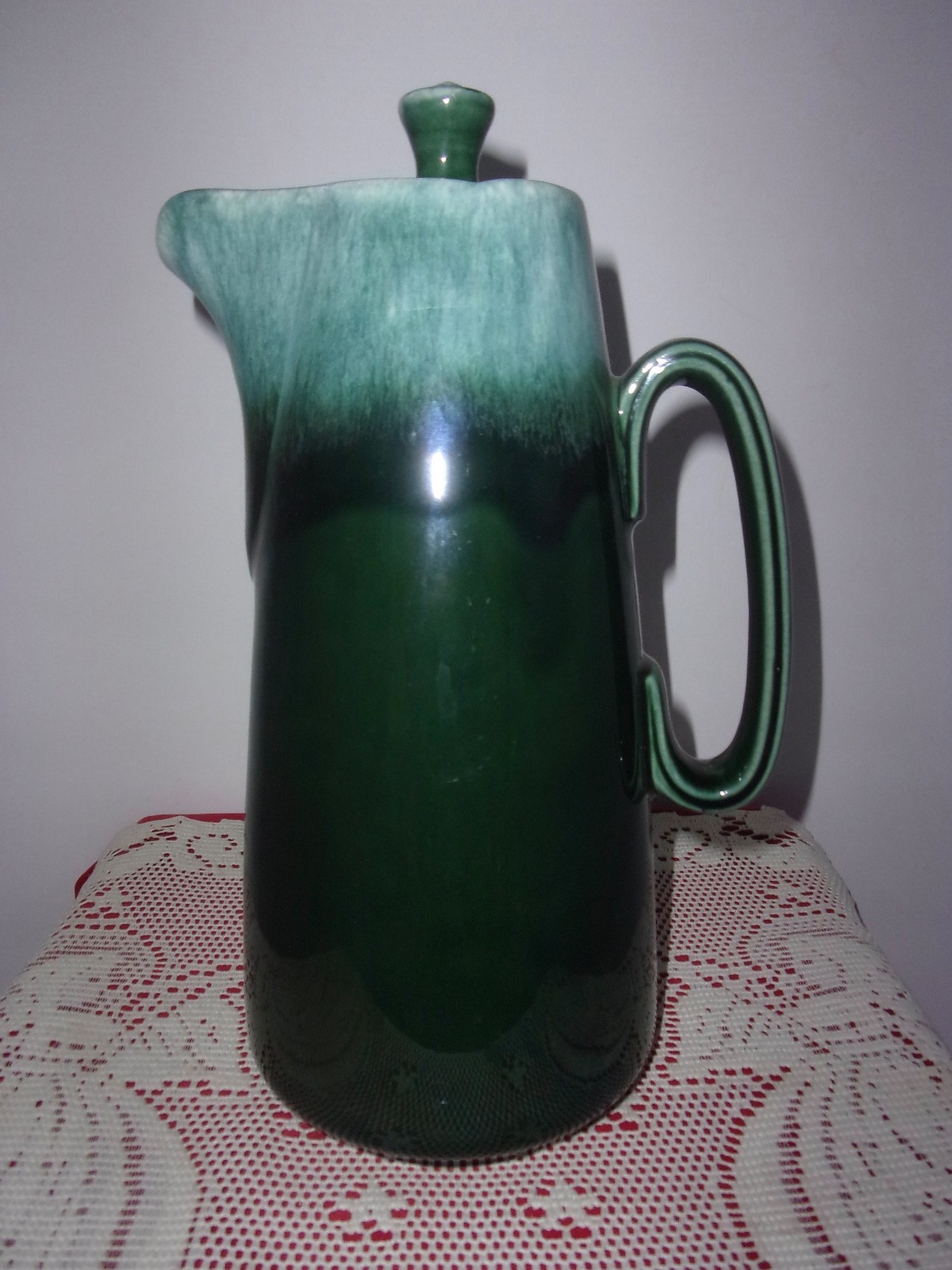 Carafe Pitcher Pot Vintage 1960's Euc