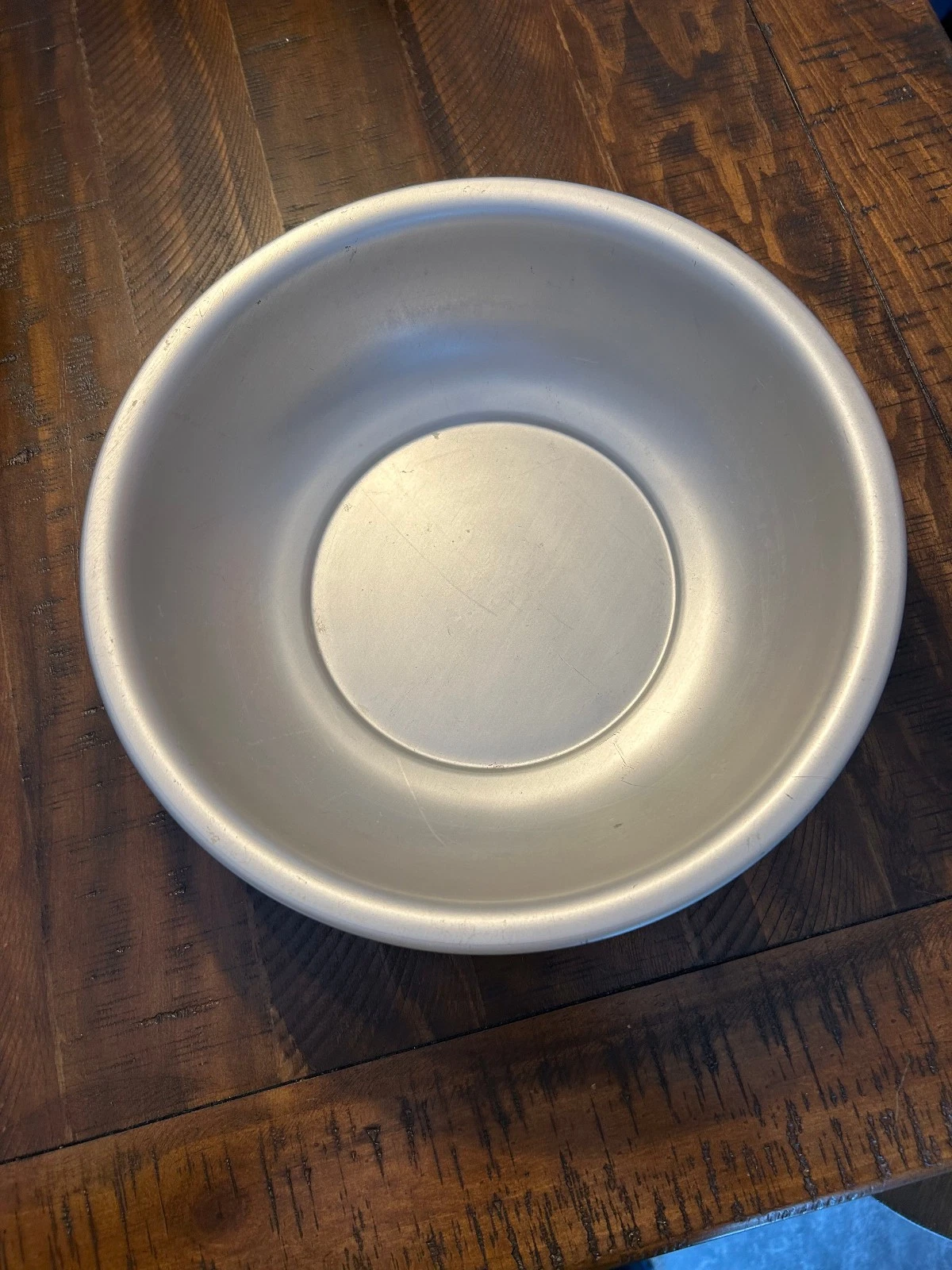 Vintage Wear-Ever Aluminum Bowl No. 5030 Mixing Bread Bowl Made in USA