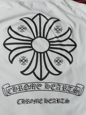 Chrome Hearts White Disigner T Shirt, With Front Pocket   Sz M. 