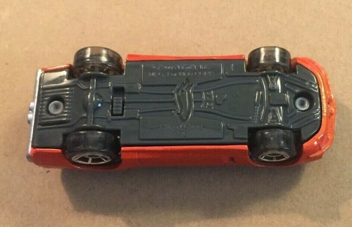 2005 HOT WHEELS / McDONALDS RIVETED - Picture 6 of 6