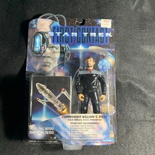 Star Trek First Contact Commander William Riker Action Figure. Vintage Playmates