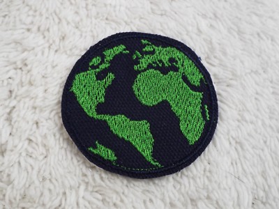 World GLOBE 2'' Embroidery Iron-on Patch (E9)
