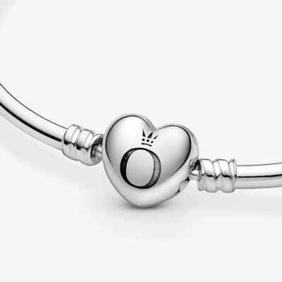 Pandora S925 Moments Heart Clasp Bangle 596268-17cm - 6 3/4 in | eBay