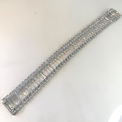 Swarovski Choker Necklace Hyperbola Crystals RRP £900 - Picture 7 of 12