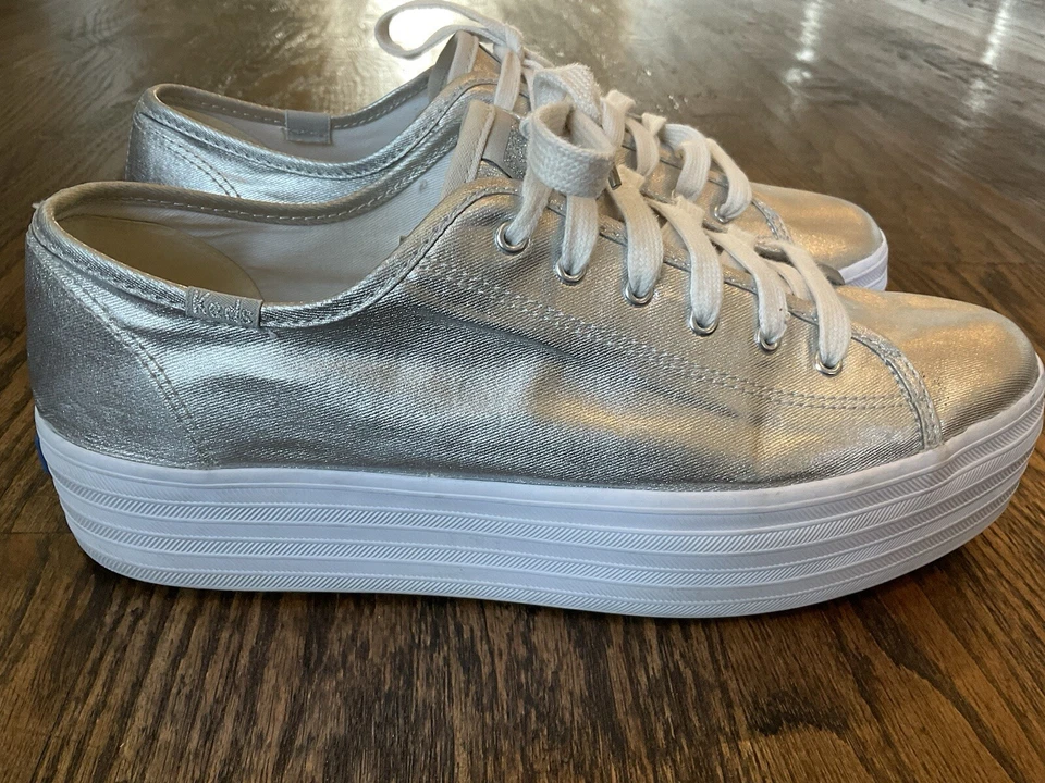 Keds WF66514 Metallic Silver/White Lace Up Platform Sneakers Women US Size 11 - Image 2 of 4