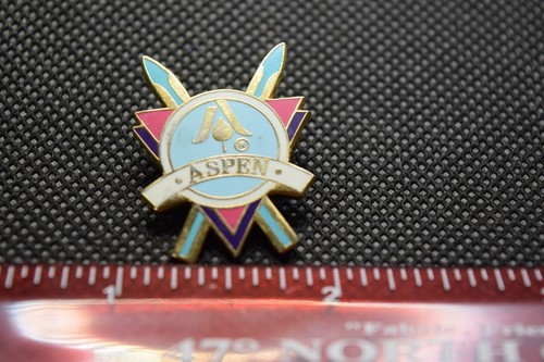 Aspen Ski Pin Colorado - Picture 2 of 3