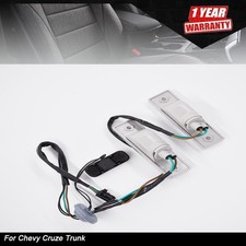 Botón interruptor de liberación de maletero para Chevy Cruze 95107229 con lámpara de matrícula