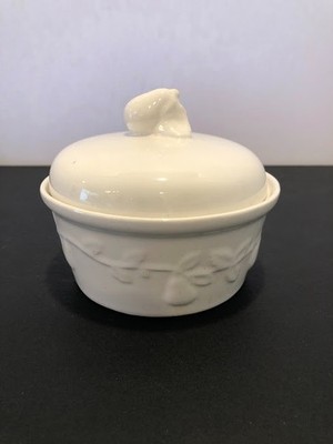 VTG White Embossed Pear Dish / Sugar Bowl with Lid 5 1/8''