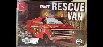 Sealed 1/25 AMT Chevy Rescue Van Plastic Model Kit #AMT812/12 | eBay